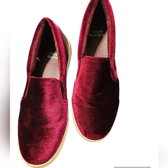 hippie laundry Shoes - Hippie Laundry size 9womens/7 men. Maroon